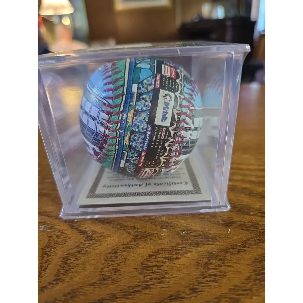 New York Yankees Yankee Stadium Unforgettaball Collectors Series New Sealed Read